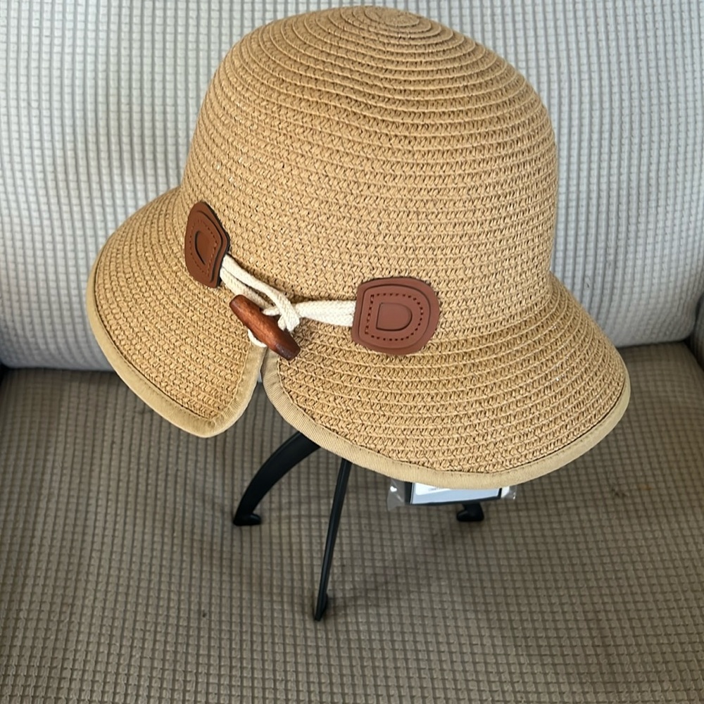 NWT COMHATS SUN BONNET - Picture 2 of 8